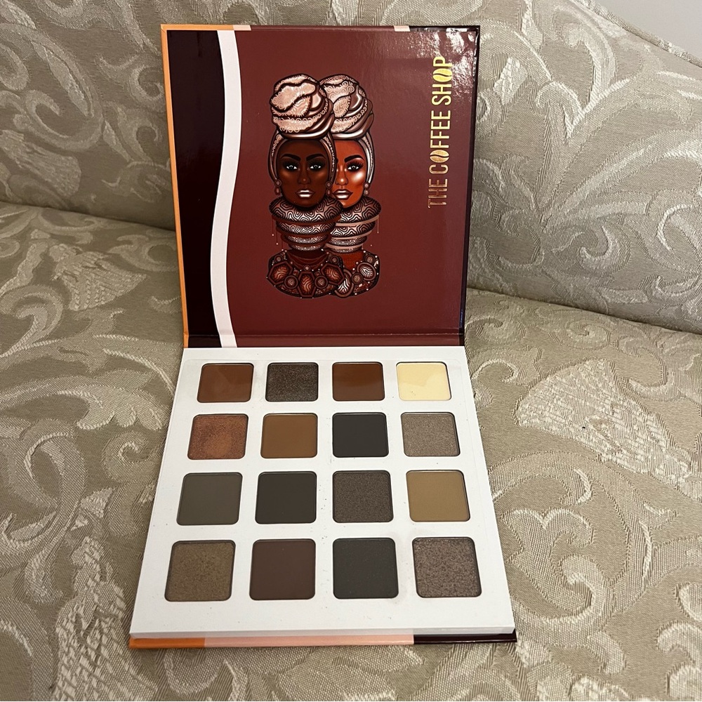 ❤️SOLD❤️Juvia's Place The Coffee Shop Eyeshadow Palette